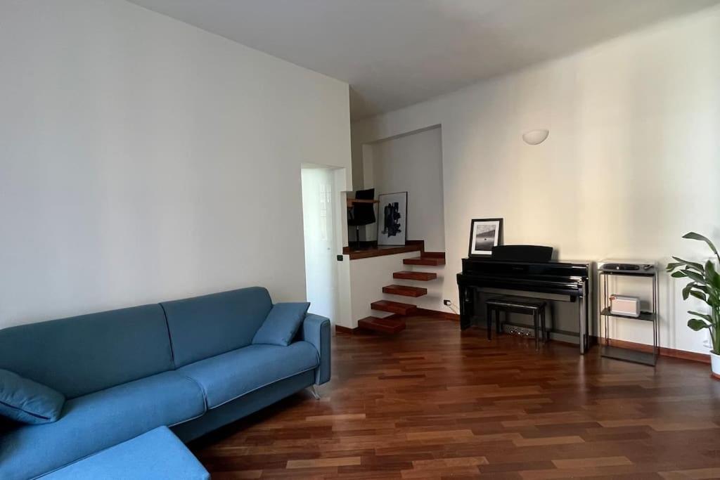 Ferienwohnung "Iris" Milano Lunigiana In Stazione Centrale Exterior foto