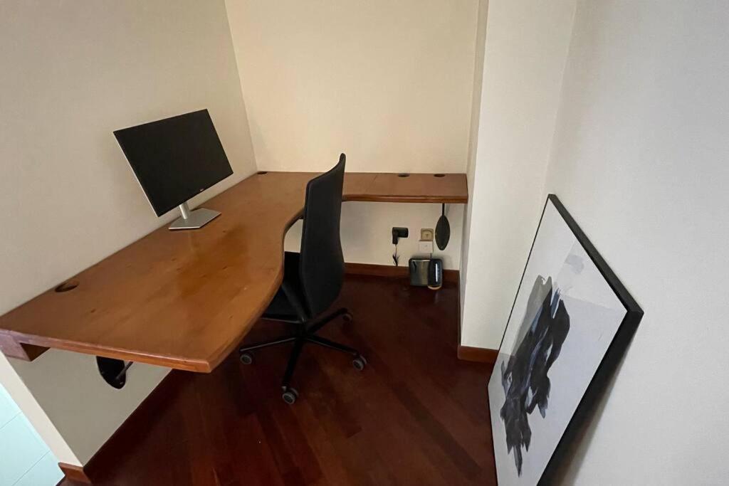 Ferienwohnung "Iris" Milano Lunigiana In Stazione Centrale Exterior foto