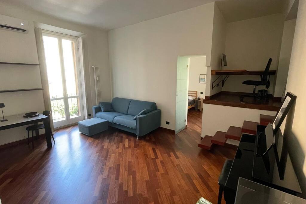 Ferienwohnung "Iris" Milano Lunigiana In Stazione Centrale Exterior foto